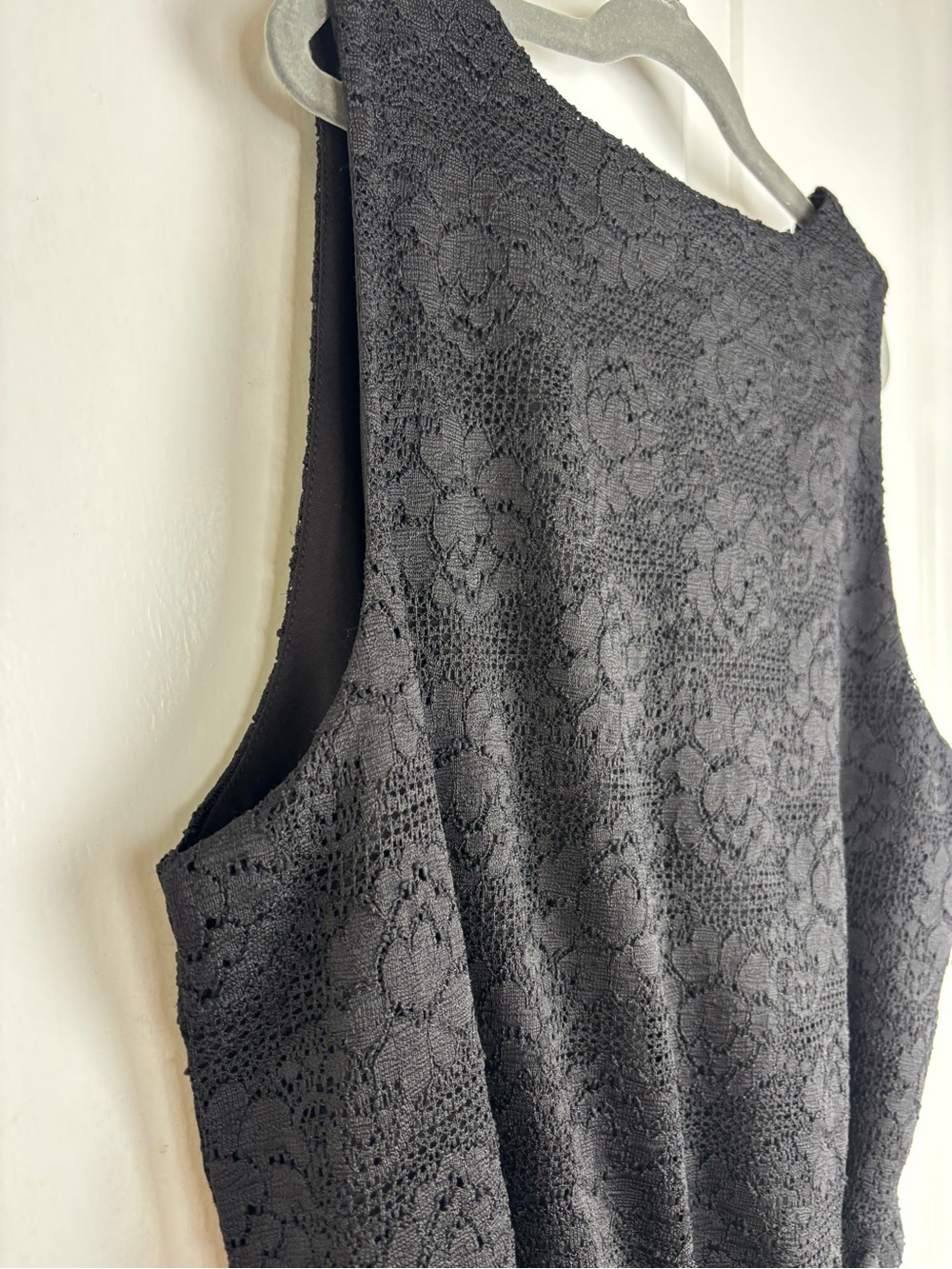 WHBM White House Black Market Black Lace Peplum Tank Top NWT Medium Career - Picture 9 of 11